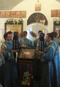 Всенощное бдение в храме в честь Благовещения Пресвятой Богородицы города Саратова