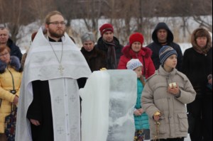 На Волге в селе Пристанное совершен чин Великого освящения воды