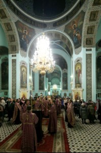 Всенощное бдение в храме в честь Сошествия Святого Духа г.Саратова