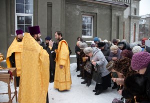 Освящены кресты и купола храма во имя великомученицы Екатерины г. Саратова