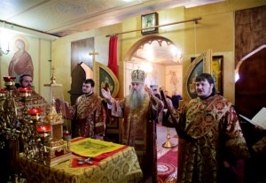 Божественная литургия в тюремном храме во имя святителя и чудотворца Николая при ОТБ №1 г. Саратова