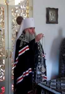 Вечернее богослужение на Архиерейском подворье — храме во имя святого апостола и евангелиста Иоанна Богослова