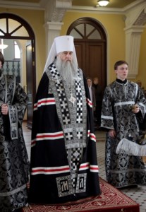 Царские часы на Архиерейском подворье — храме во имя святого апостола и евангелиста Иоанна Богослова при Саратовской православной духовной семинарии