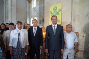 Божественная литургия в храме в честь Покрова Пресвятой Богородицы села Сокур Татищевского района