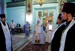 Всенощное бдение в храме в честь Сошествия Святого Духа г.Саратова