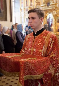 Божественная литургия в Свято-Троицком кафедральном соборе г. Покровска