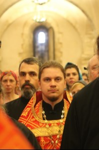 Митрополит Лонгин возглавил молебен святителю Николаю в Базилике святителя Николая в г. Бари
