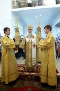 Божественная литургия в храме святых первоверховных апостолов Петра и Павла г. Красноармейска