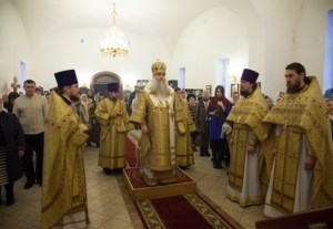 Божественная литургия в храме во имя святителя Николая Японского г. Саратова