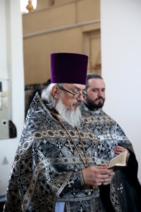 Литургия Преждеосвященных Даров в храме в честь Казанской иконы Божией Матери г.Саратова