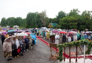 Божественная литургия в Вавиловом Доле