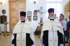 Всенощное бдение в храме в честь Казанской иконы Божией Матери г.Саратова