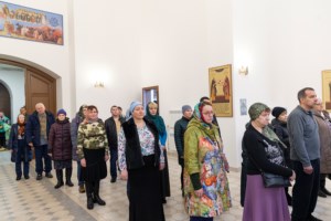 Божественная литургия в храме святителя Спиридона Тримифунтского г. Саратова