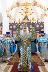 Божественная литургия в храме в честь иконы Божией Матери «Всех скорбящих Радость» г. Саратова