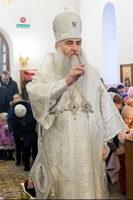 Божественная литургия в храме святых Царственных страстотерпцев г. Саратова