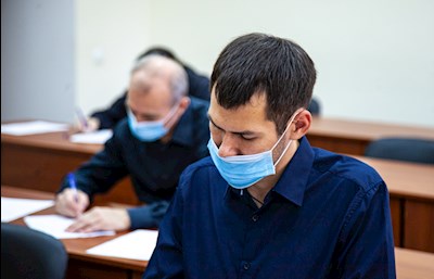 В Саратовской православной духовной семинарии начались вступительные испытания