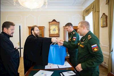 Митрополит Игнатий встретился с начальником Саратовского высшего артиллерийского командного училища