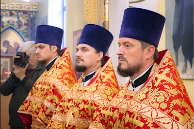 Митрополит Игнатий совершил Божественную литургию в храме святых мучениц Веры, Надежды, Любови и матери их Софии поселка Светлый