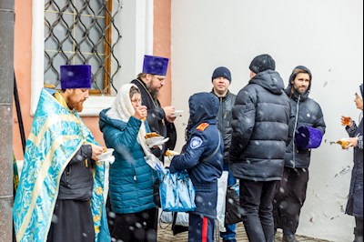 В Саратове прошел традиционный крестный ход с Казанской иконой Божией Матери
