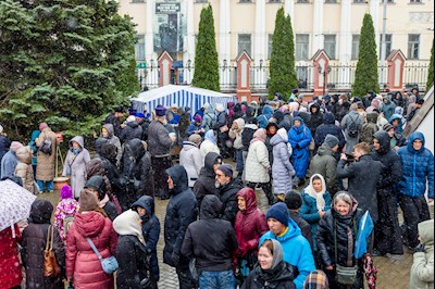 В Саратове прошел традиционный крестный ход с Казанской иконой Божией Матери