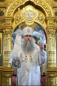 Крещальная литургия в Свято-Троицком соборе Саратова