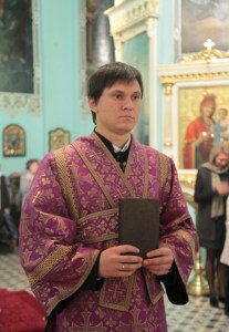 Всенощное бдение c Чином Воздвижения Креста в Духосошественском соборе города Саратова