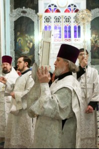 В праздник Крещения Господня Митрополит Лонгин совершил Божественную литургию и Чин Великого освящения воды