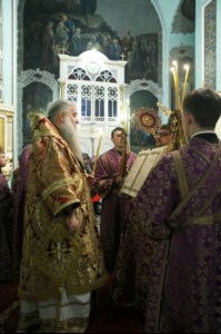 Всенощное бдение в храме в честь Сошествия Святого Духа г.Саратова