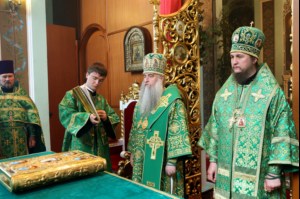 Божественная литургия в храме Сошествия Святого Духа г. Саратова