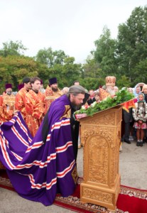 Божественная литургия в Вавиловом Доле
