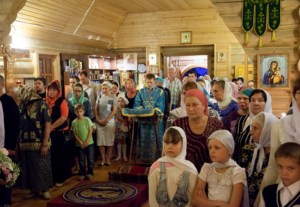 Всенощное бдение в храме в честь Рождества Пресвятой Богородицы города Саратова