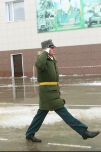 Митрополит Лонгин поздравил курсантов и командование вольского военного института с Днем защитника Отечества