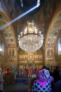 Божественная литургия в храме во имя святого благоверного великого князя Димитрия Донского села Столыпино Балтайского района