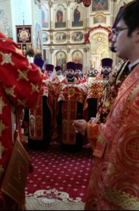 Пасхальная вечерня в храме Покрова Пресвятой Богородицы г.Саратова