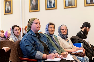 В Саратове открылись курсы для распространителей церковной утвари