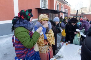 На территории Покровского храма г. Саратова прошел зимний праздник