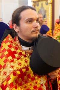 Божественная литургия в храме великомученика Георгия Победоносца г. Саратова