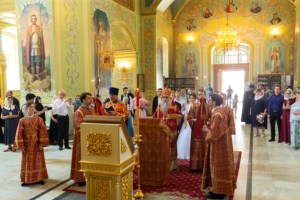 Таинство Венчания в Покровском храме г. Саратова