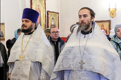 Божественная литургия в храме святых Царственных страстотерпцев г. Саратова