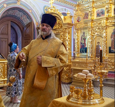 Всенощное бдение в Свято-Троицком кафедральном соборе г. Саратова