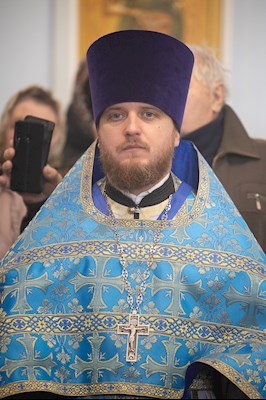 Митрополит Игнатий совершил Божественную литургию в Покровском храме г. Петровска
