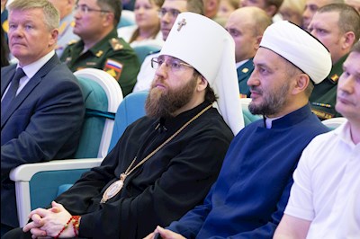 Митрополит Игнатий принял участие в торжественном мероприятии ко Дню России