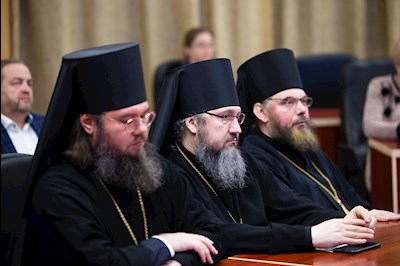 Митрополит Игнатий принял участие в заседании Совета по взаимодействию с национальными и религиозными объединениями