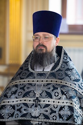 Митрополит Игнатий совершил Литургию Преждеосвященных Даров в храме святого апостола и евангелиста Иоанна Богослова при СПДС