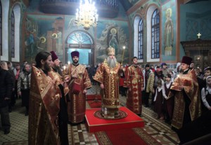 Всенощное бдение в Крестовоздвиженском храме г. Хвалынска