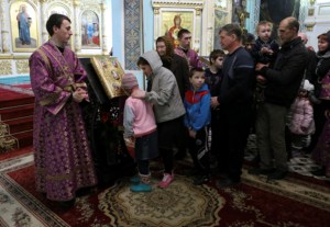 Всенощное бдение в Духосошественском кафедральном соборе Саратова