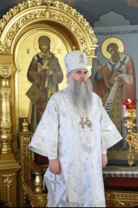 Крещальная литургия в Свято-Троицком кафедральном соборе города Саратова