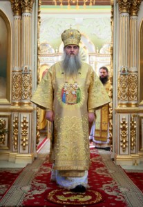 Божественная литургия в храме в честь Покрова Пресвятой Богородицы города Саратова