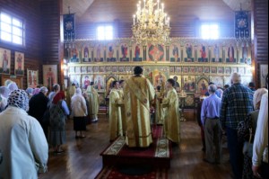 Божественная литургия в храме в честь Сретения Господня г. Саратова