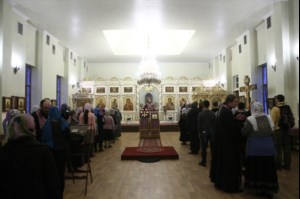 Всенощное бдение на Архиерейском подворье – храме во имя преподобного Серафима Саровского г.Саратова